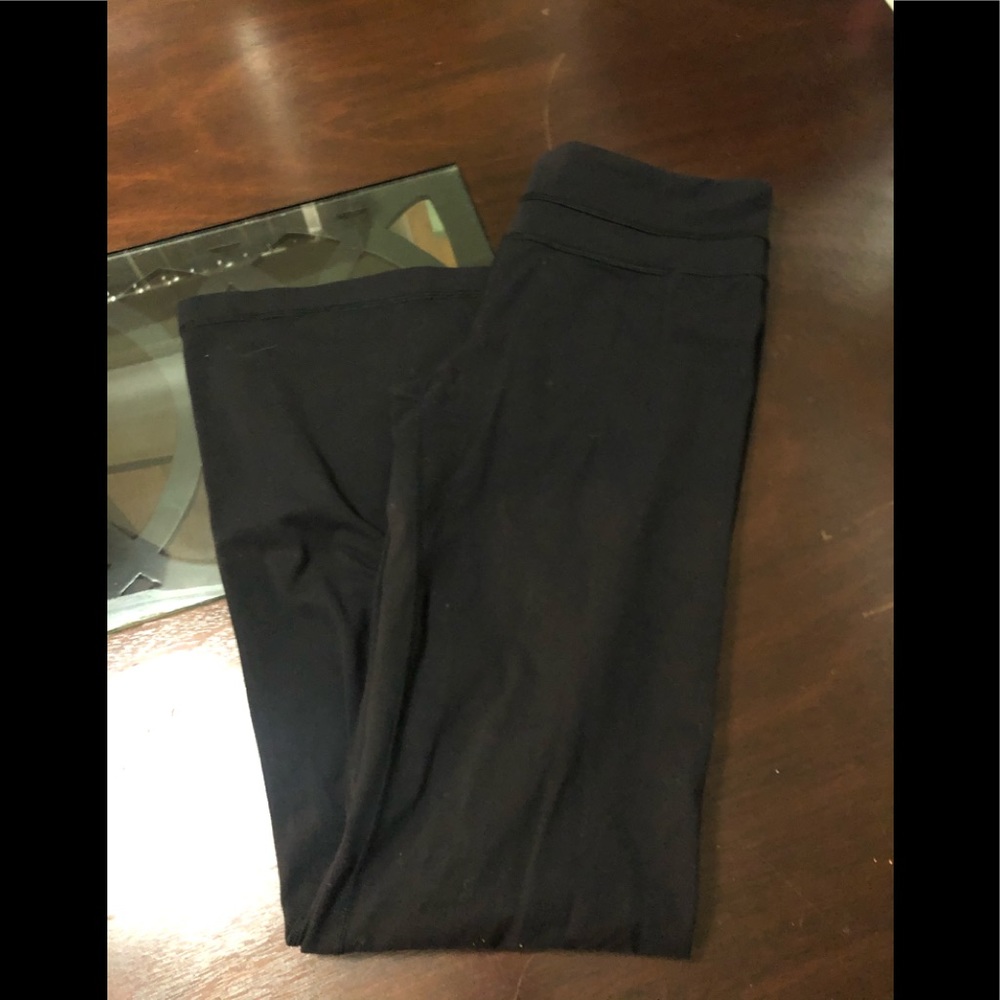 Lululemon yoga pants